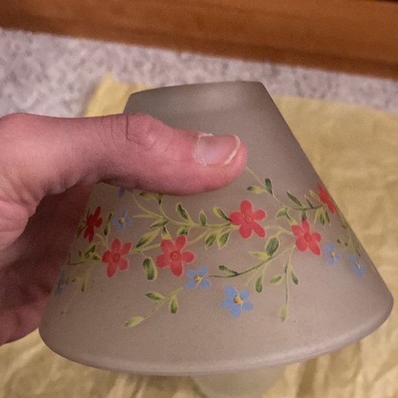 Lamp - Picture 3 of 5